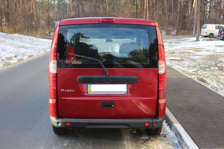 Продам Fiat Doblo пасс. 2008 года в Киеве