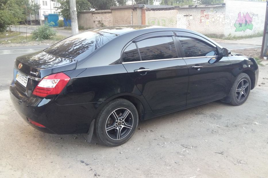 Продам Geely Emgrand 7 2013 года в Харькове