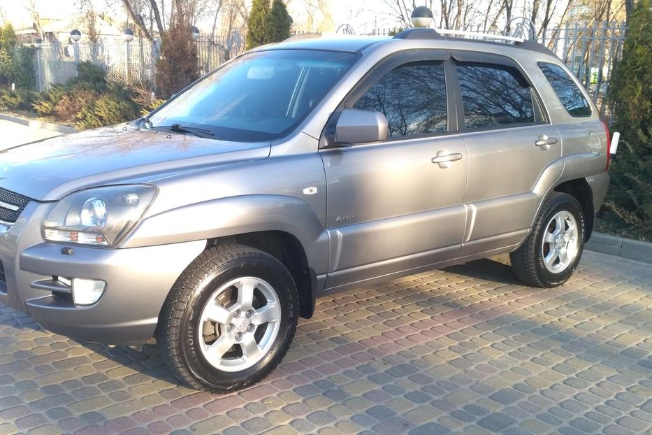 Продам Kia Sportage 2008 года в Харькове