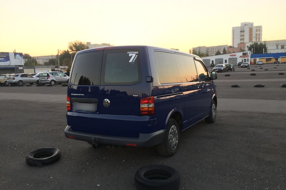 Продам Volkswagen T5 (Transporter) пасс. 2005 года в Черкассах