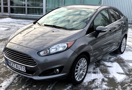 Продам Ford Fiesta TITANIUM 2013 года в Киеве