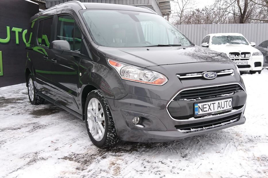 Продам Ford Transit Connect пасс. TITANIUM 2014 года в Киеве