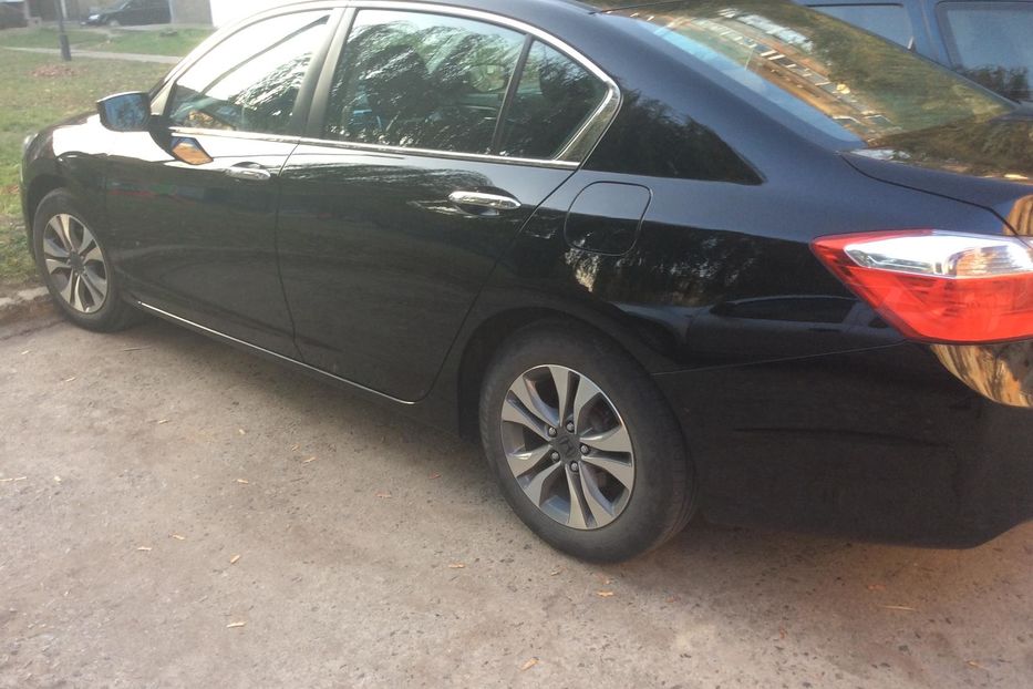 Продам Honda Accord 2013 года в Луцке