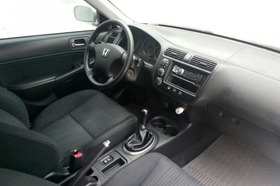 Продам Honda Civic 2004 года в Харькове