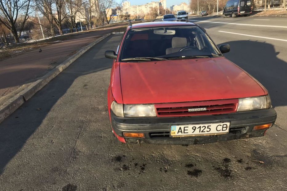 Продам Toyota Carina 2 1990 года в Львове