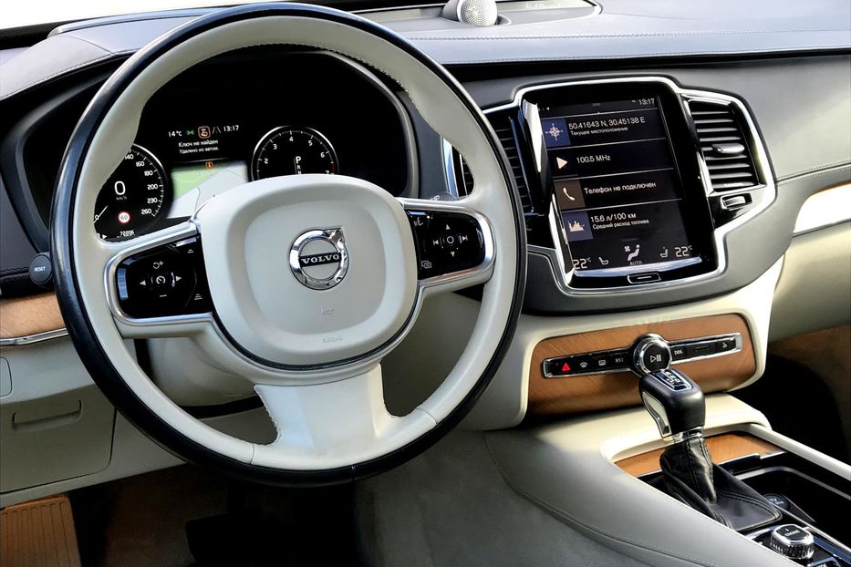 Продам Volvo XC90 INSCRIPTION 2015 года в Киеве