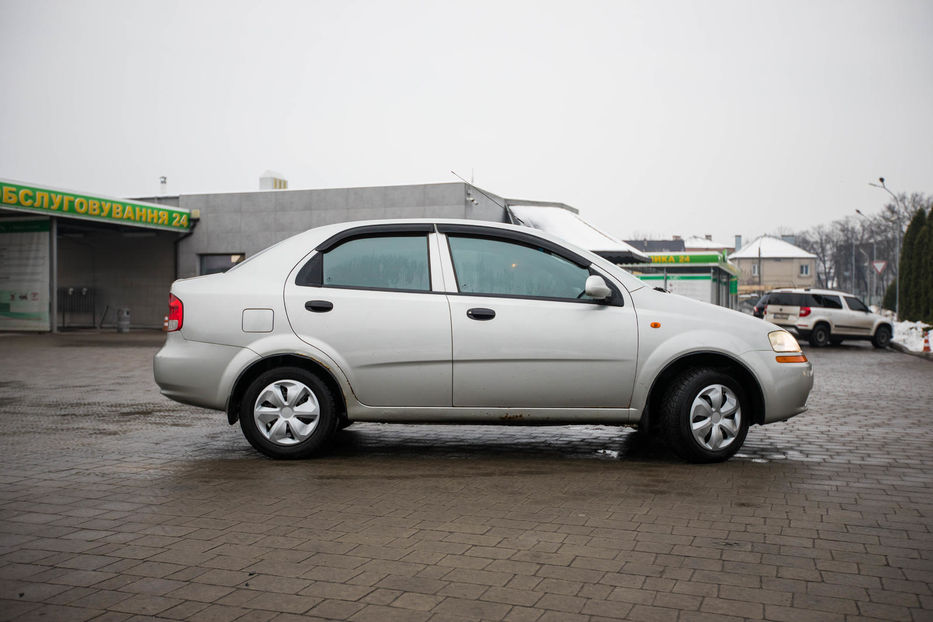 Продам Chevrolet Aveo 1.5i 2004 года в Ивано-Франковске