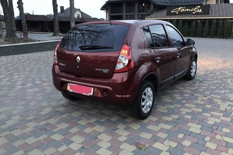 Продам Renault Sandero 2012 года в Ровно