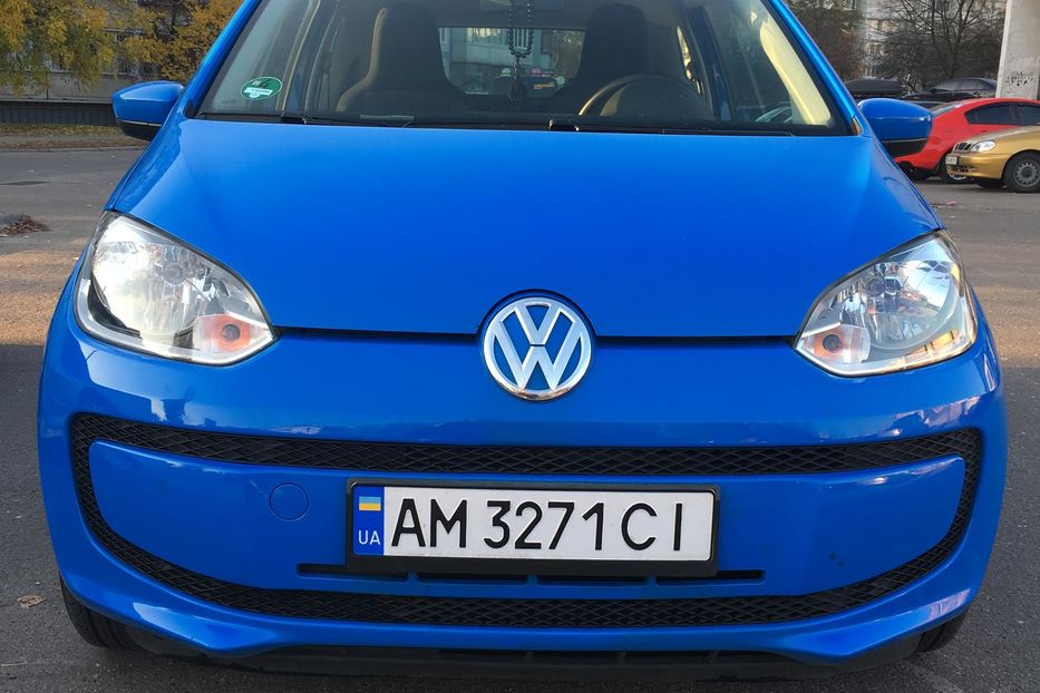 Продам Volkswagen Up 2015 года в Киеве