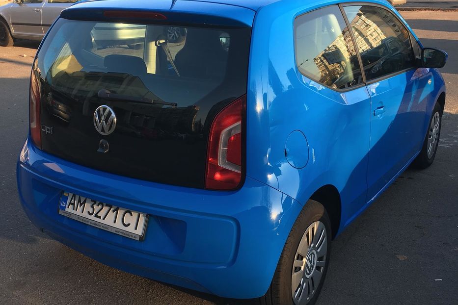 Продам Volkswagen Up 2015 года в Киеве