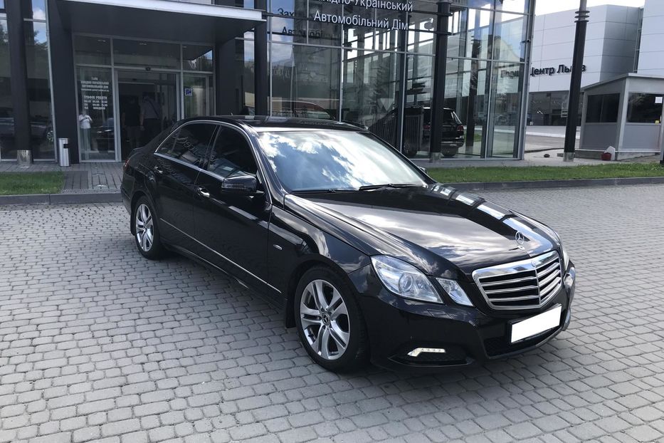 Продам Mercedes-Benz E-Class E-220 CDI 2009 года в Львове