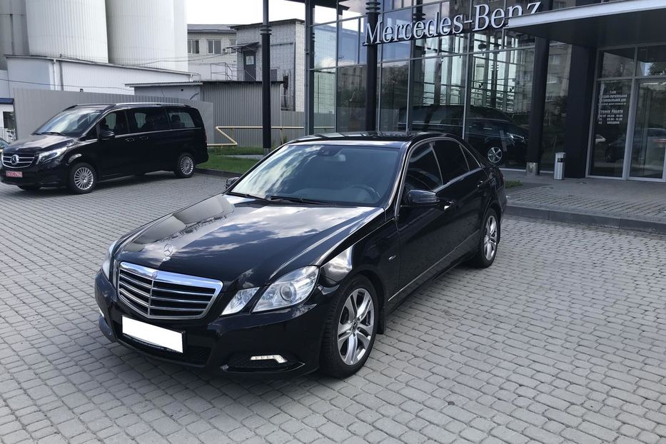 Продам Mercedes-Benz E-Class E-220 CDI 2009 года в Львове