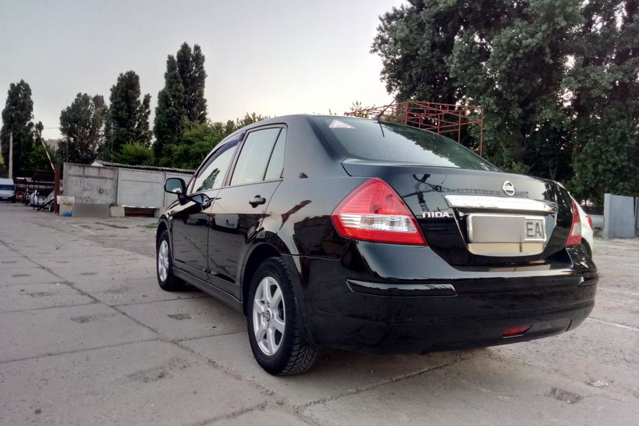 Продам Nissan TIIDA 2008 года в Одессе