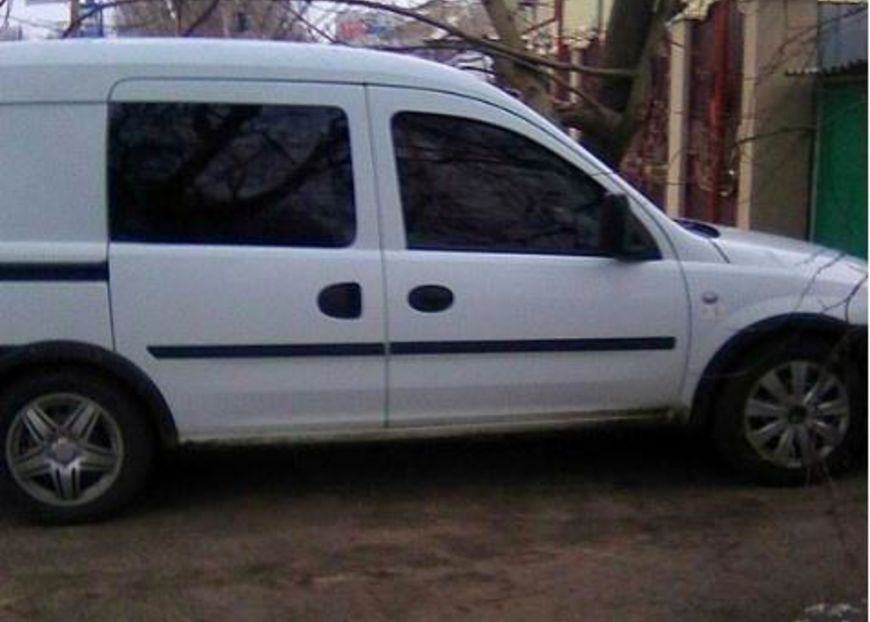 Продам Opel Combo груз. Tuor 2008 года в г. Изюм, Харьковская область
