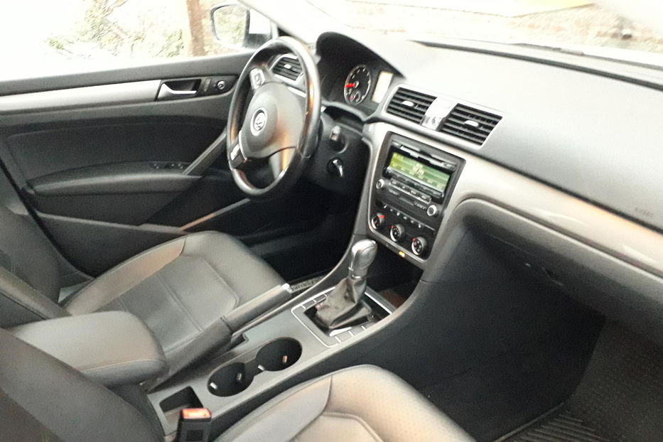 Продам Volkswagen Passat B7 2015 года в Житомире