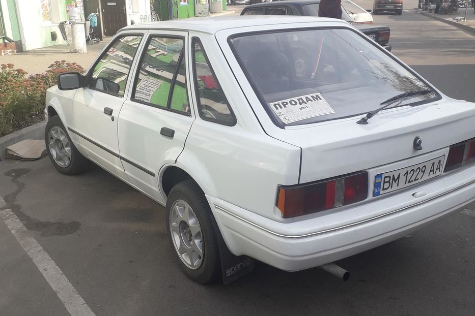 Продам Ford Escort хачбек 1986 года в г. Ахтырка, Сумская область