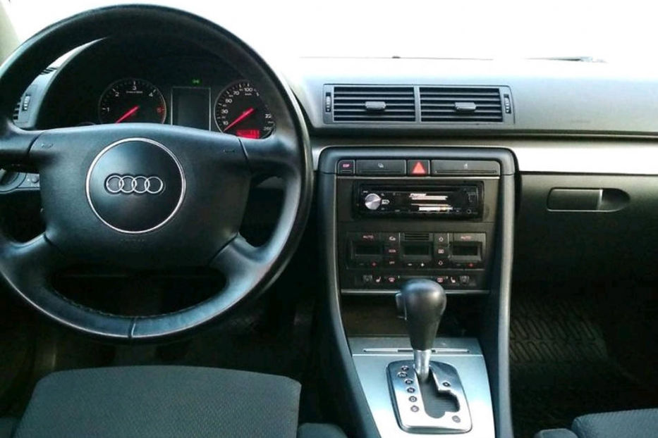 Продам Audi A4 2004 года в Одессе