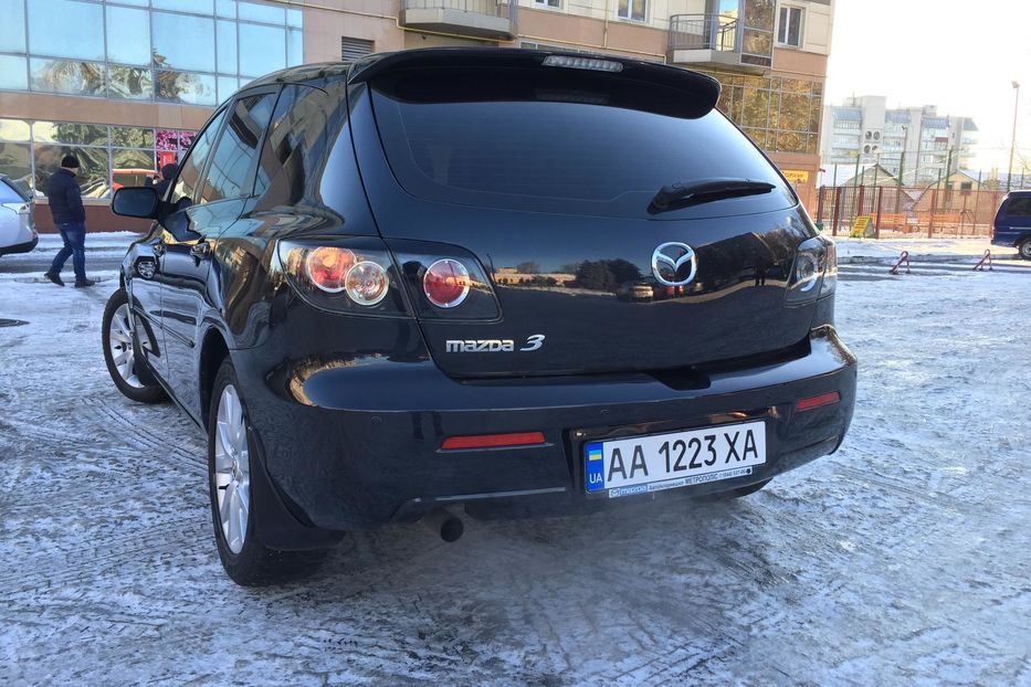 Продам Mazda 3 АКПП 2007 года в Киеве