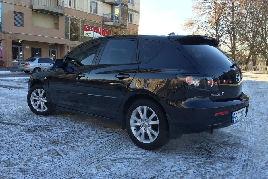 Продам Mazda 3 АКПП 2007 года в Киеве