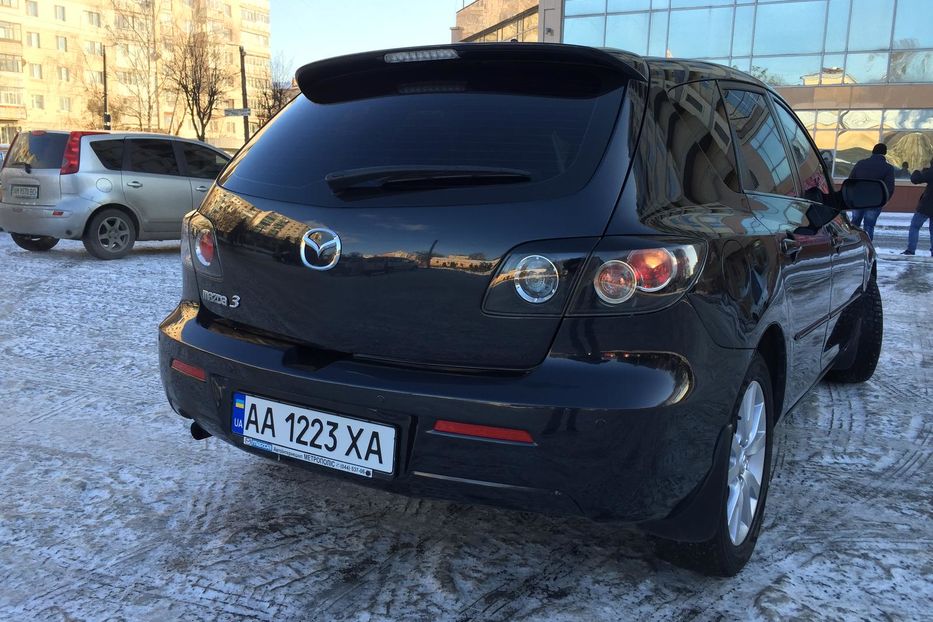 Продам Mazda 3 АКПП 2007 года в Киеве