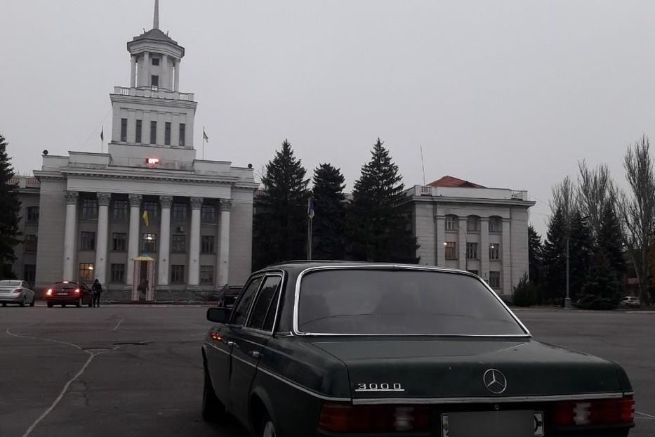 Продам Mercedes-Benz E-Class 1979 года в Херсоне