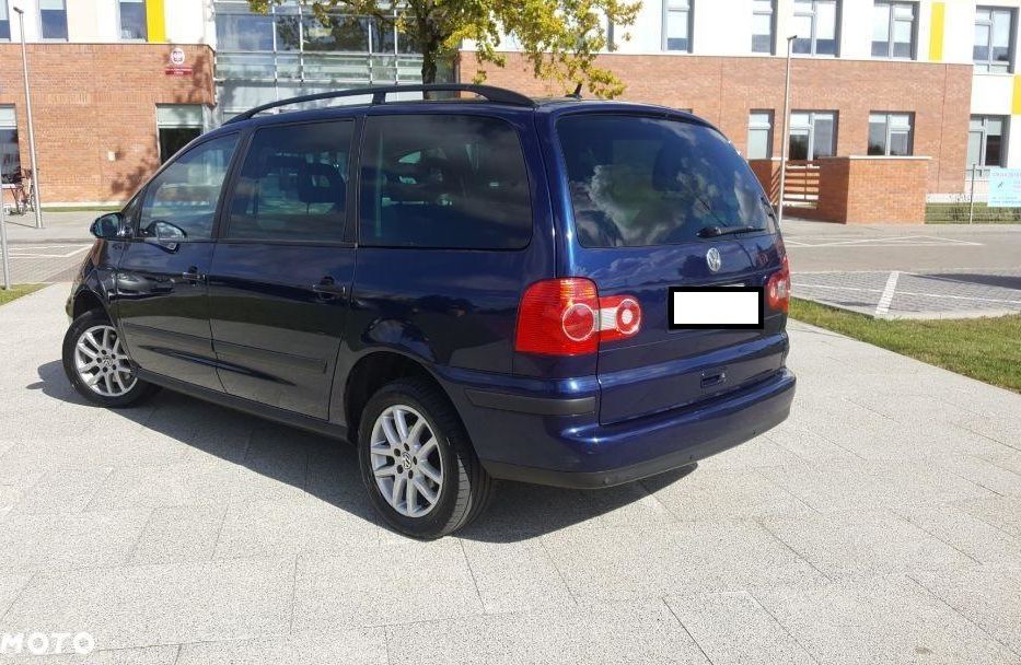 Продам Volkswagen Sharan 2006 года в Луцке