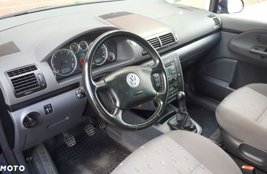 Продам Volkswagen Sharan 2006 года в Луцке