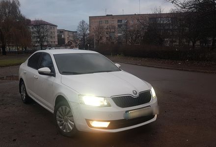 Продам Skoda Octavia A7 2016 года в Луцке