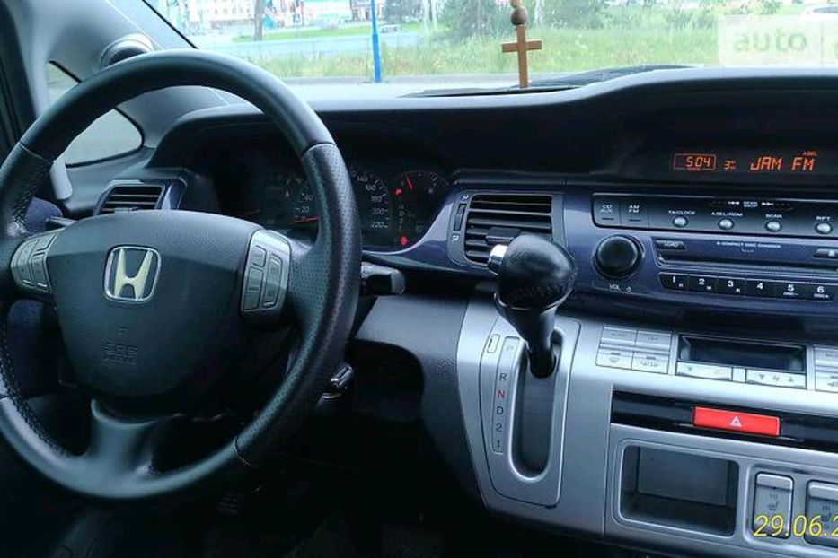 Продам Honda FR-V 2008 года в Киеве