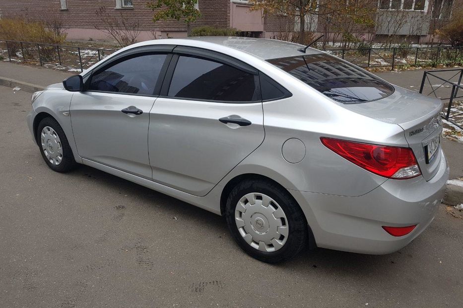 Продам Hyundai Accent  Clasic 2011 года в Киеве