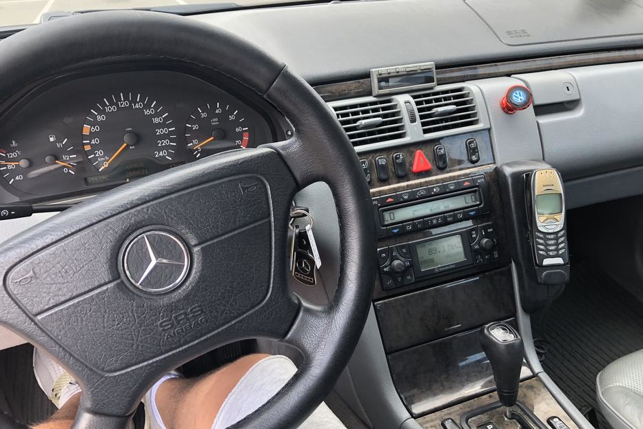 Продам Mercedes-Benz E-Class 1998 года в Одессе