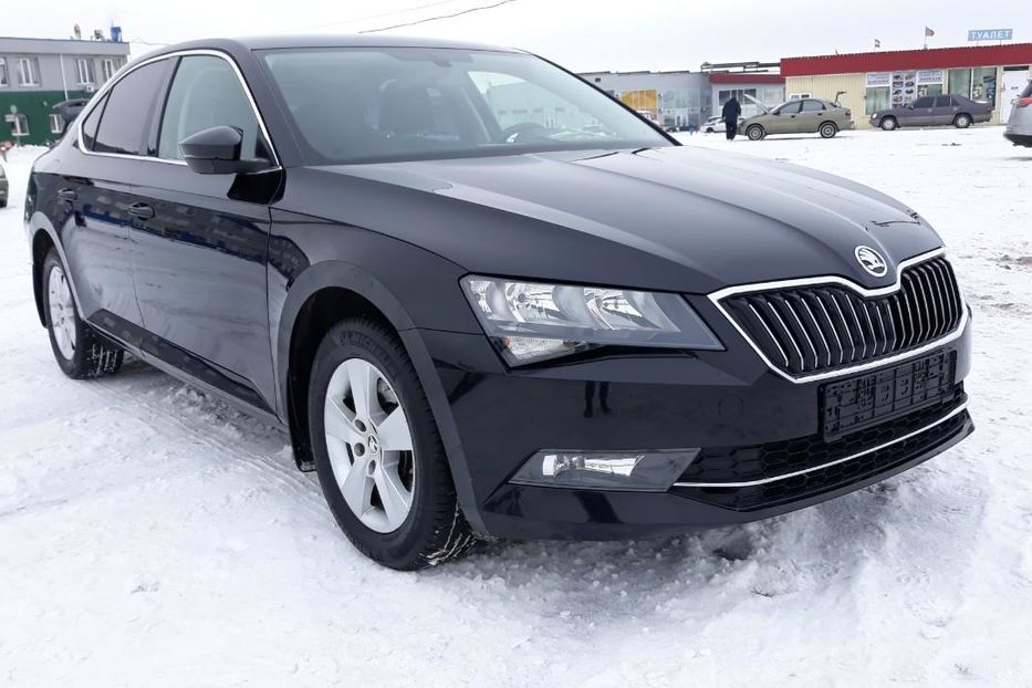 Продам Skoda Superb 1.8Т АТ 2016 года в Харькове