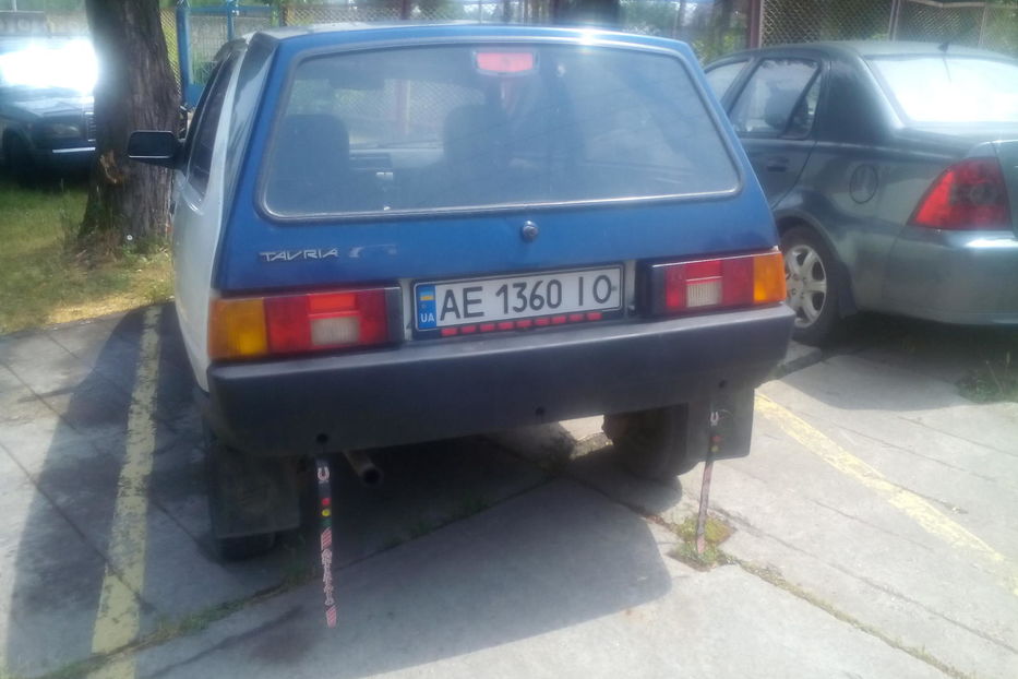 Продам ЗАЗ 1102 Таврия 1994 года в г. Кривой Рог, Днепропетровская область