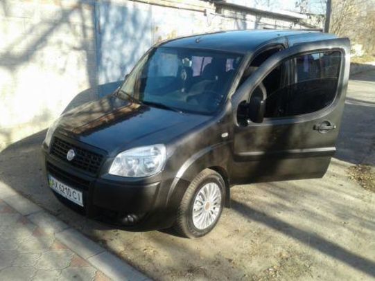 Продам Fiat Doblo пасс. 2011 года в Харькове