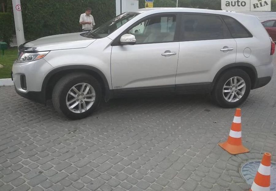 Продам Kia Sorento 2015 года в Львове