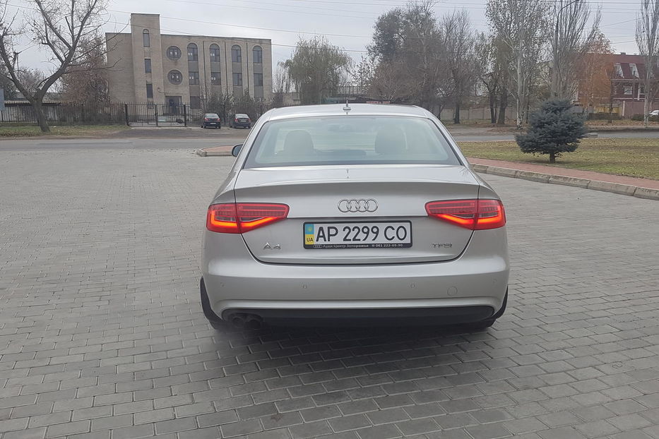 Продам Audi A4 2014 года в Запорожье