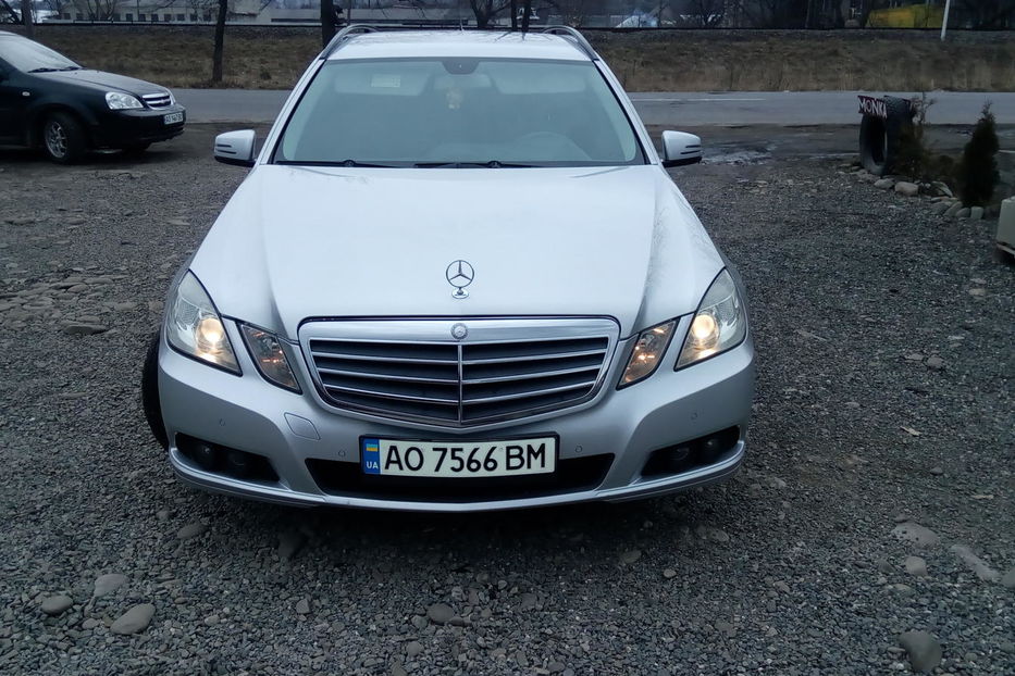 Продам Mercedes-Benz E-Class 2010 года в г. Тячев, Закарпатская область