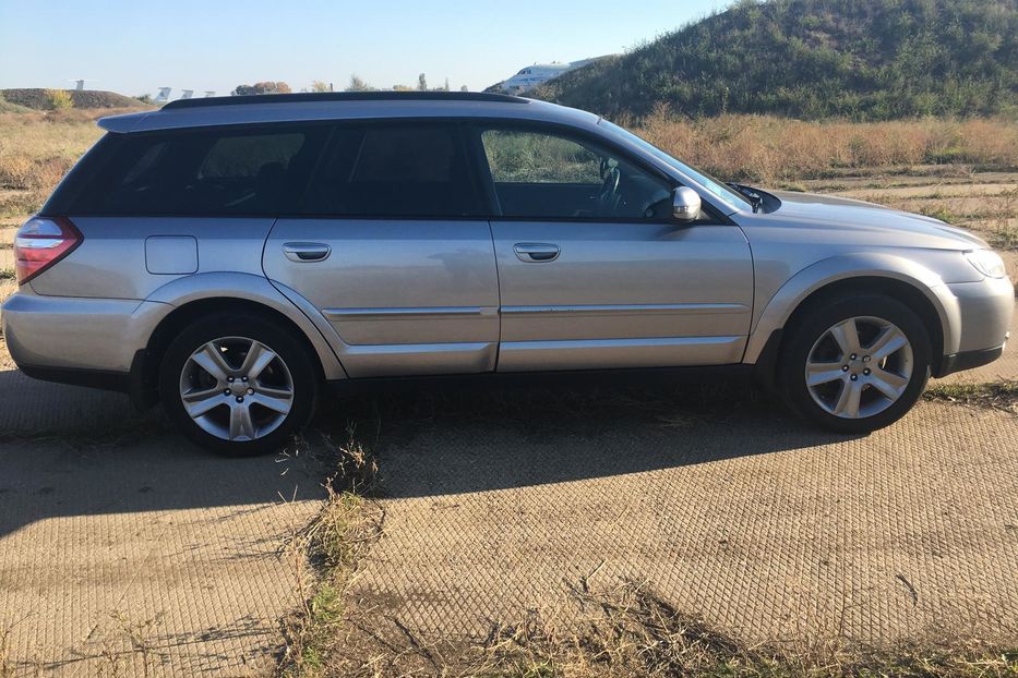 Продам Subaru Outback 2018 года в Киеве