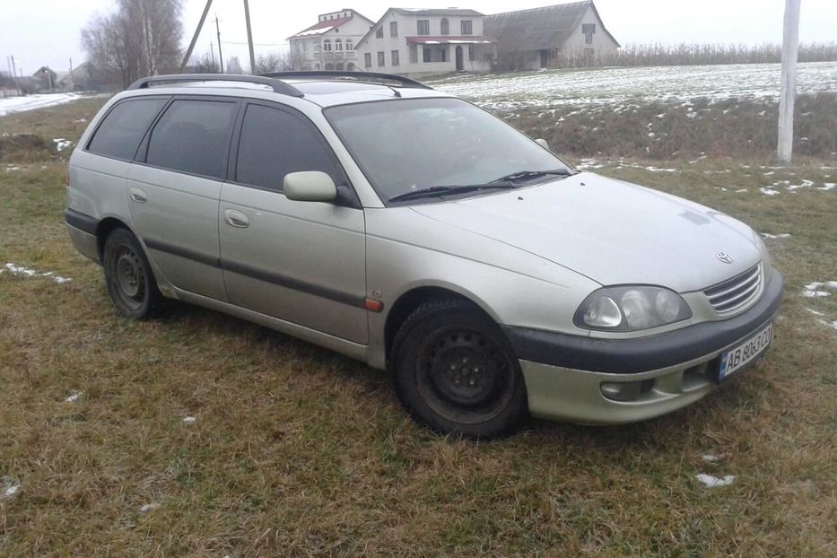 Продам Toyota Avensis 1998 года в Виннице