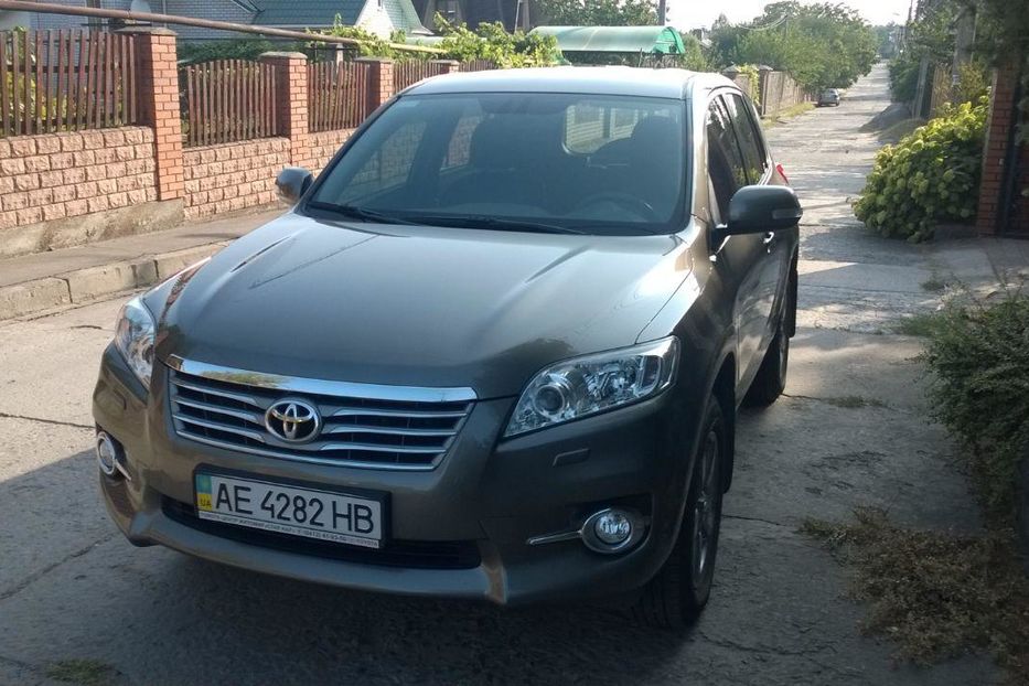 Продам Toyota Rav 4 2012 года в г. Кривой Рог, Днепропетровская область