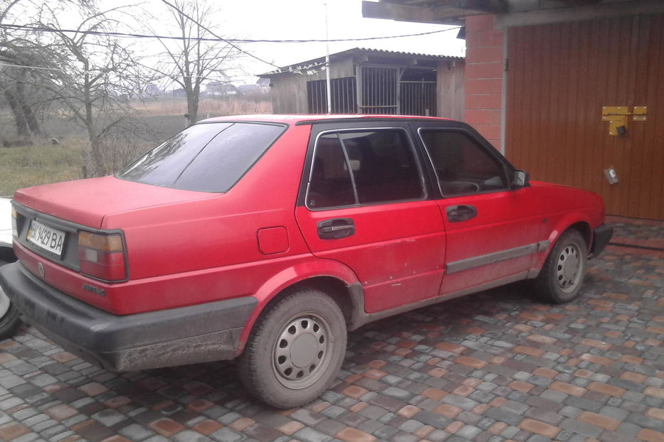 Продам Volkswagen Jetta 1988 года в Ровно