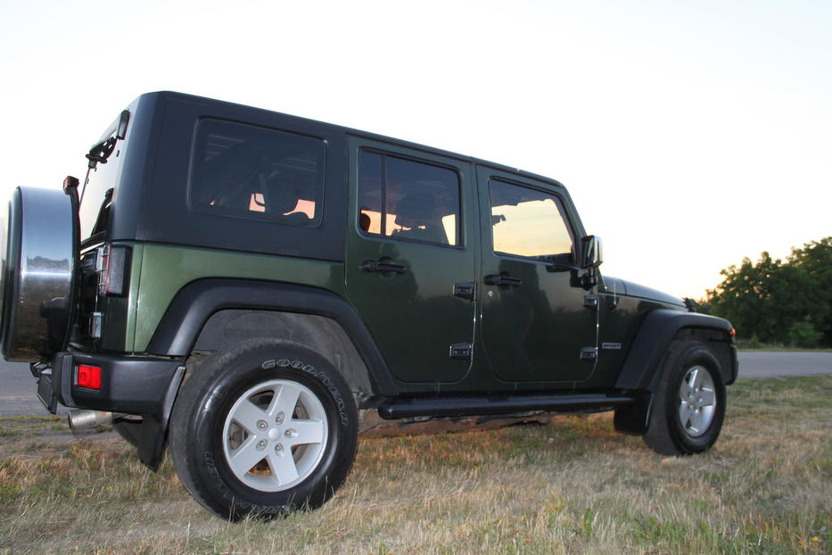 Продам Jeep Wrangler III (JK) 2.8 CRD UNLIMITED в Виннице