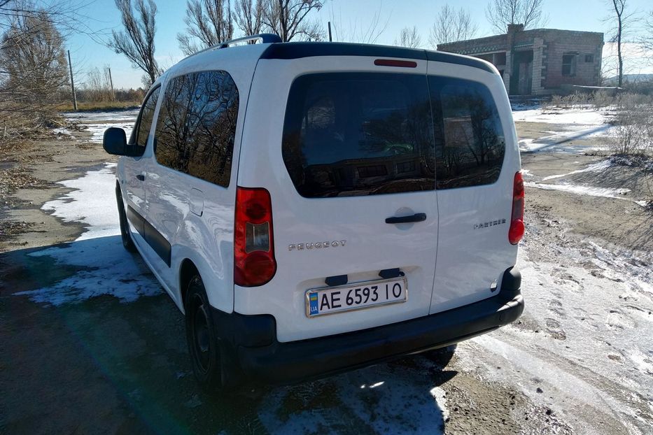 Продам Peugeot Partner пасс. 2009 года в г. Никополь, Днепропетровская область