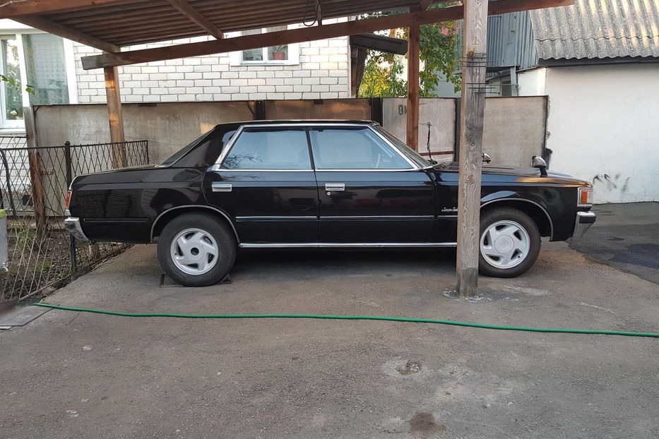 Продам Toyota Crown Седан 1983 года в Чернигове