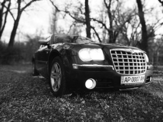 Продам Chrysler 300 C 2006 года в г. Токмак, Запорожская область