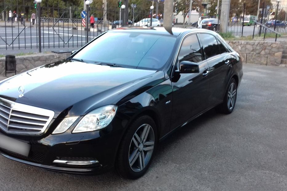 Продам Mercedes-Benz E-Class 2012 года в Харькове