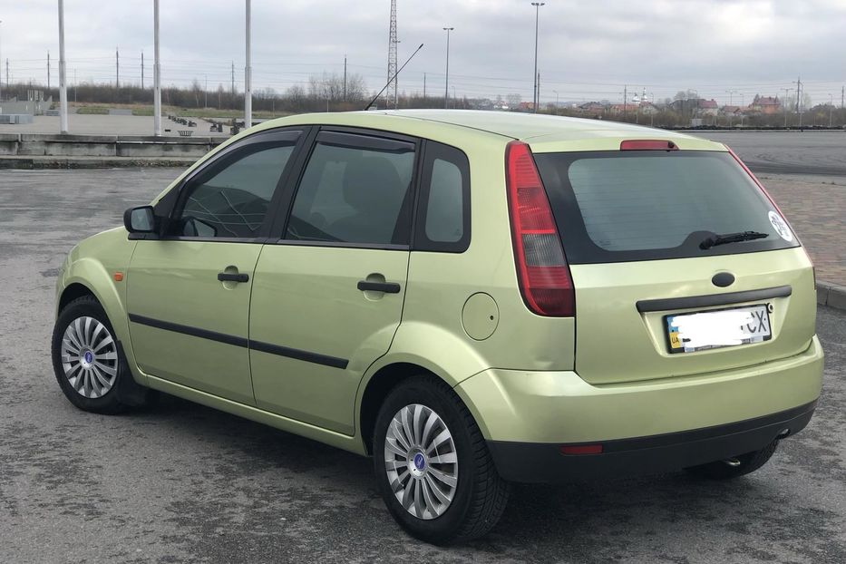 Продам Ford Fiesta 2005 года в Львове