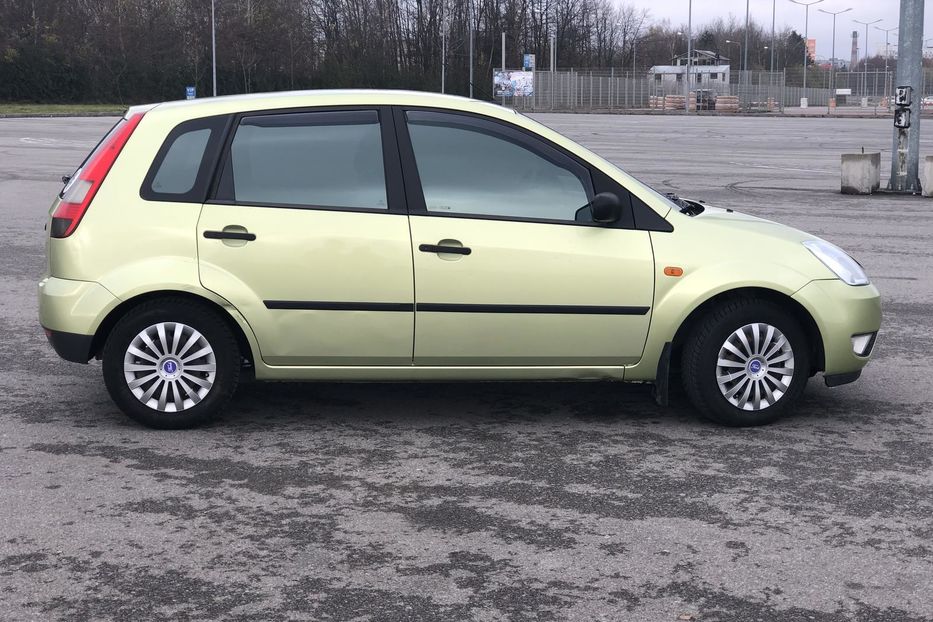 Продам Ford Fiesta 2005 года в Львове