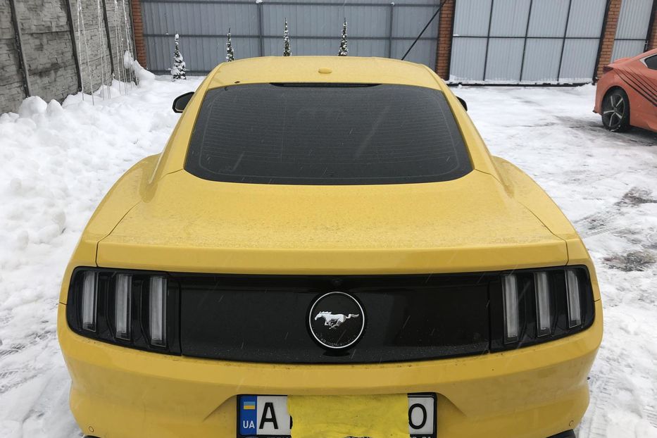 Продам Ford Mustang 2018 года в Киеве