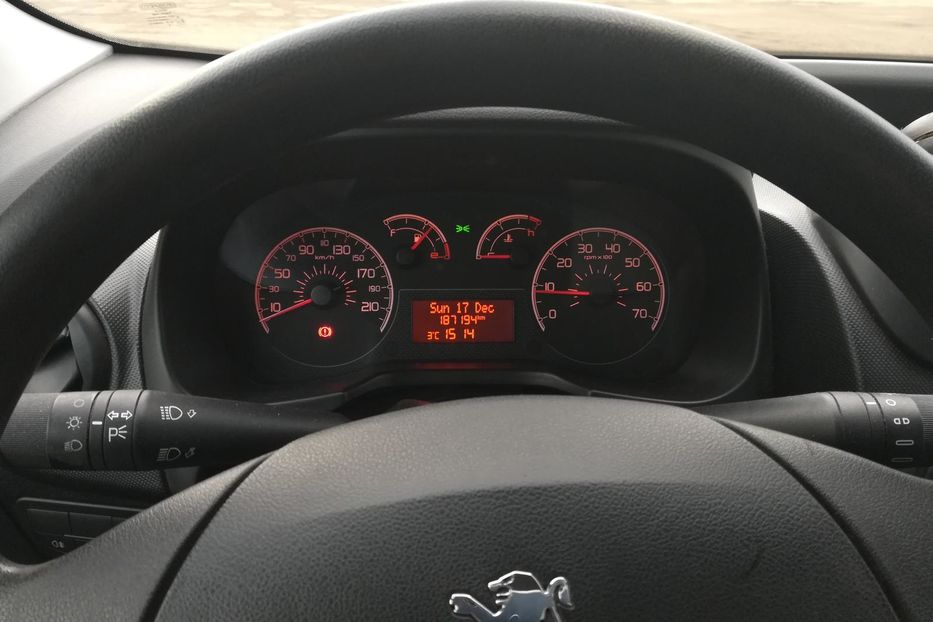 Продам Peugeot Bipper пасс. 2011 года в Черновцах